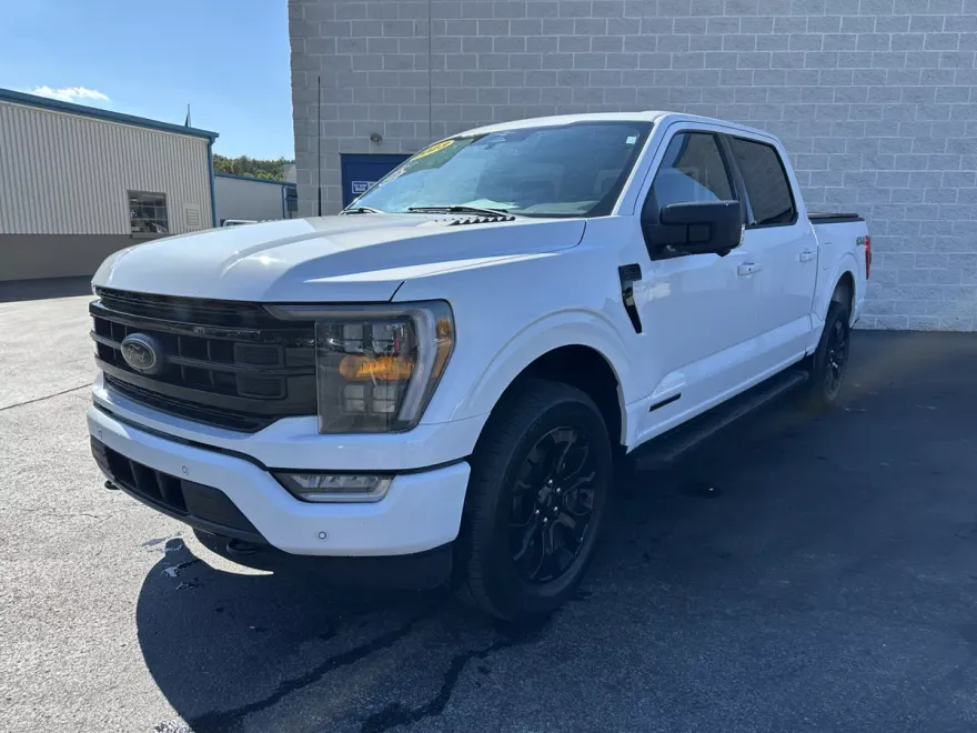 2023 Ford F-150 XLT photo 1
