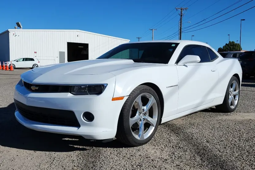 2014 Chevrolet Camaro 2LT photo 1