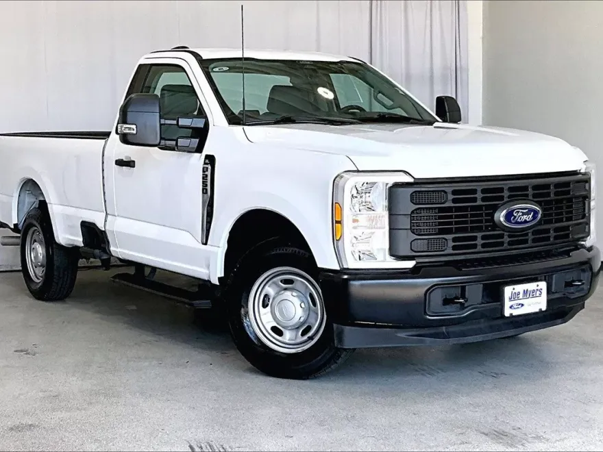 2024 Ford F-250 photo 1