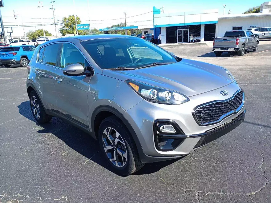 2020 Kia Sportage LX photo 1