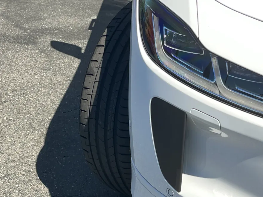 2024 Jaguar I-PACE HSE photo 1
