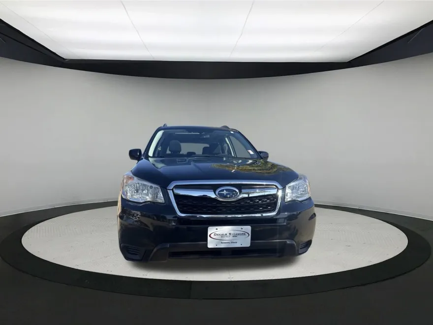 2014 Subaru Forester 2.5i Premium photo 1