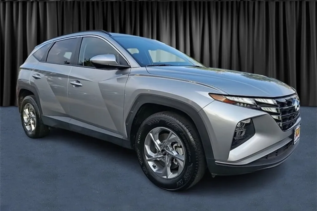 2024 Hyundai Tucson SEL photo 1