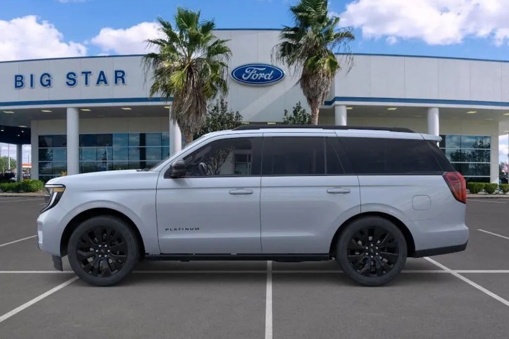 2025 Ford Expedition Platinum photo 1