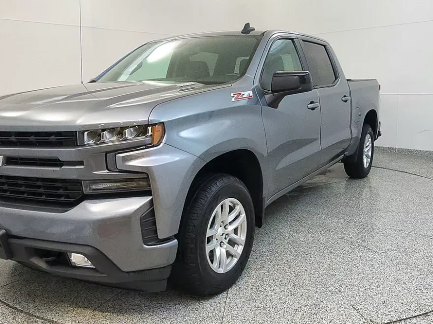 2021 Chevrolet Silverado 1500 RST photo 1