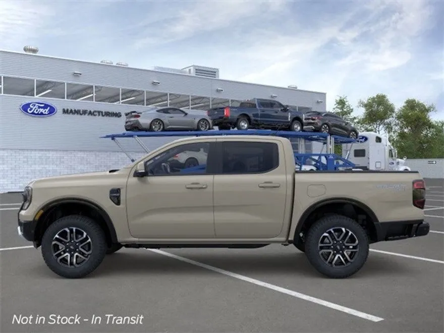 2025 Ford Ranger Lariat photo 1