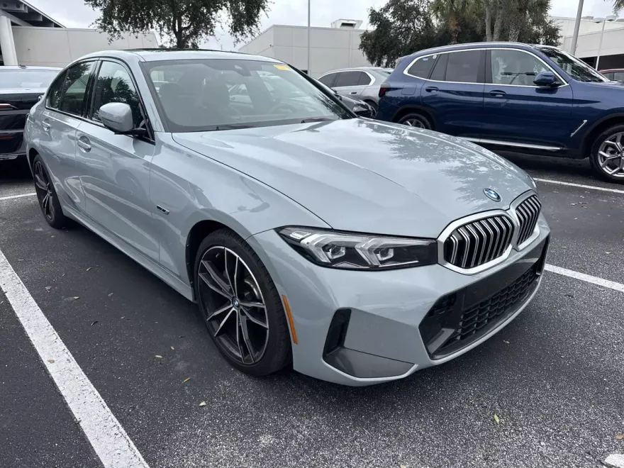 2023 Bmw 330e photo 1