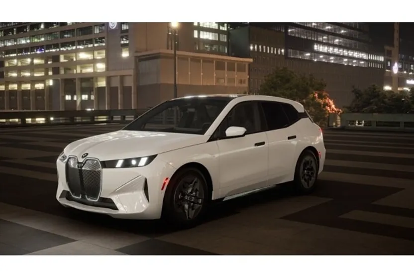 2026 Bmw iX photo 1