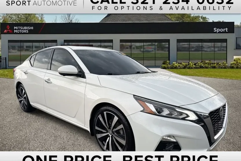 2020 Nissan Altima 2.5 Platinum photo 1