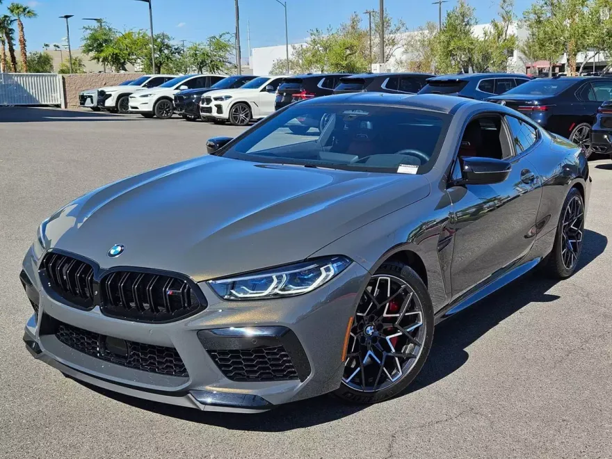 2025 Bmw M8 Competition photo 1