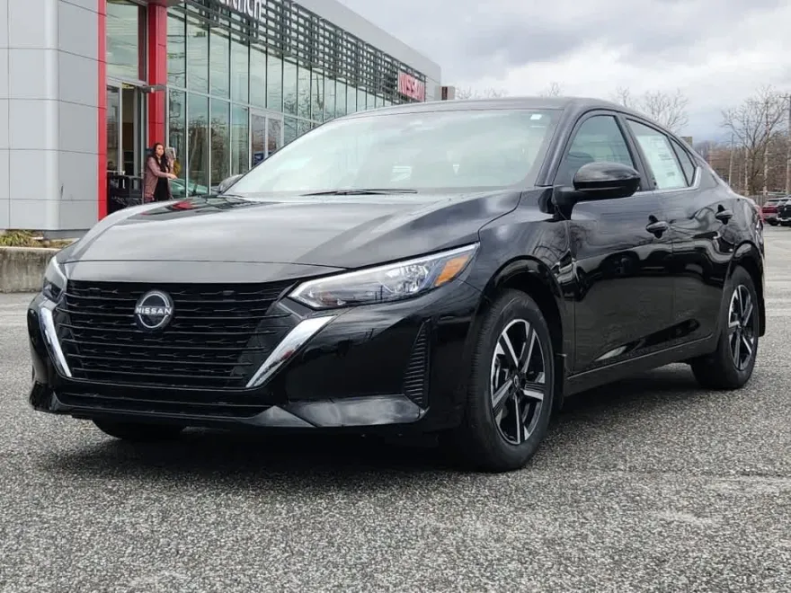 2024 Nissan Sentra SV photo 1