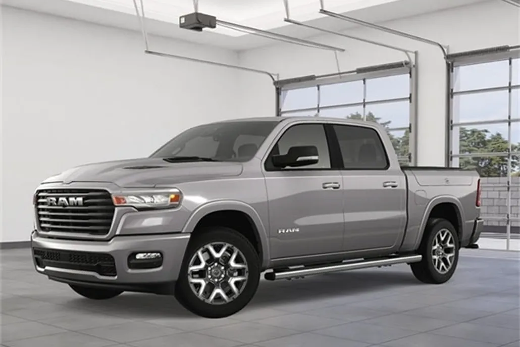 2025 Ram 1500 Laramie photo 1