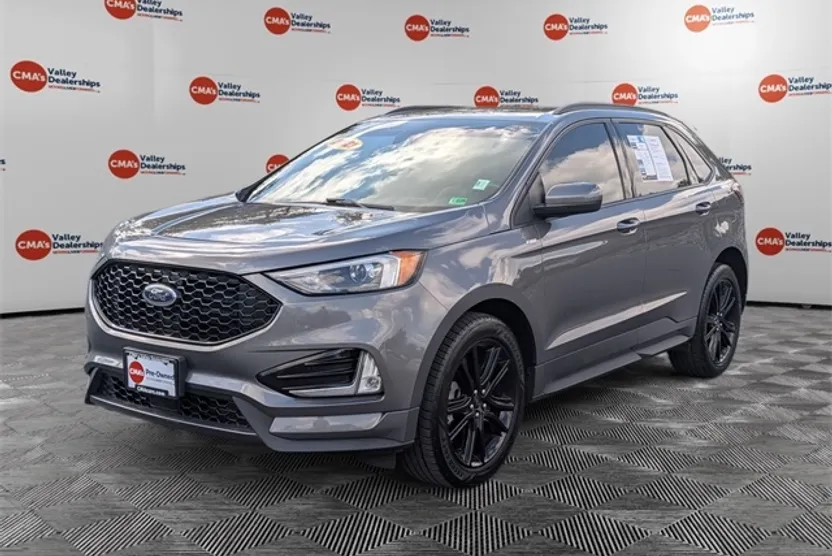 2021 Ford Edge ST photo 1