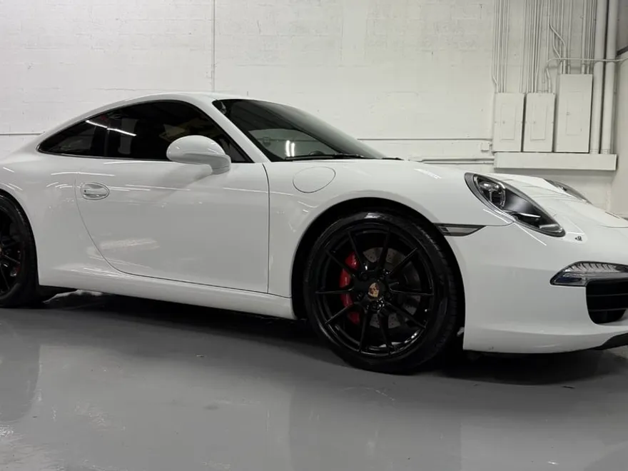 2013 Porsche 911 S photo 1