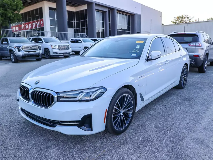2021 Bmw 530e photo 1