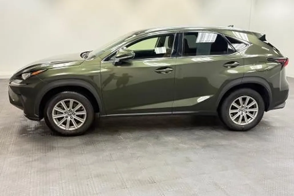 2021 Lexus NX 300 photo 1