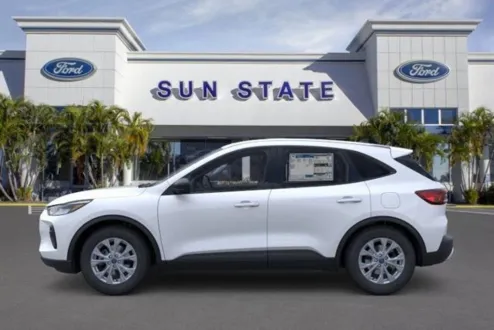 2026 Ford Escape Active photo 2