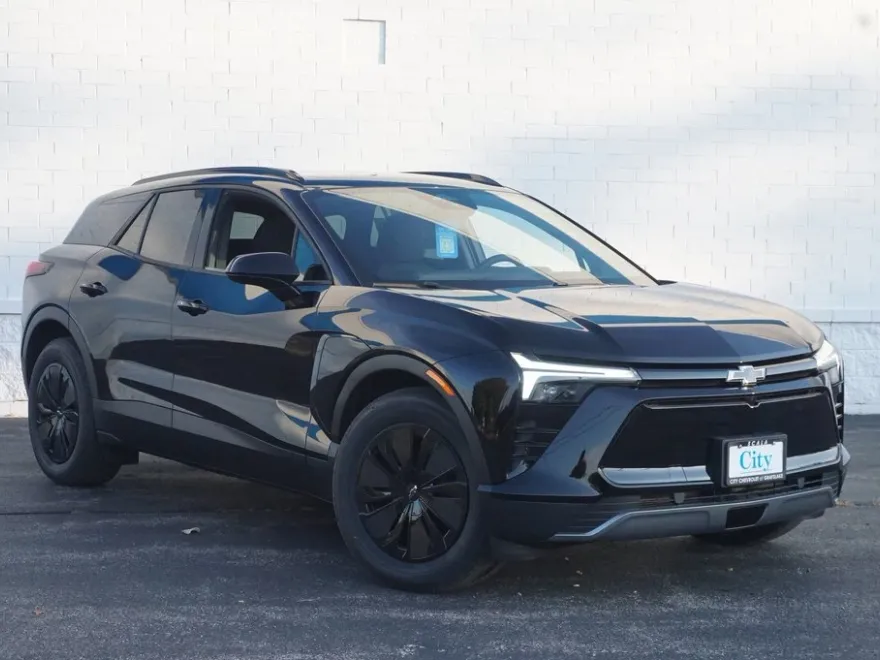 2026 Chevrolet Blazer EV photo 1