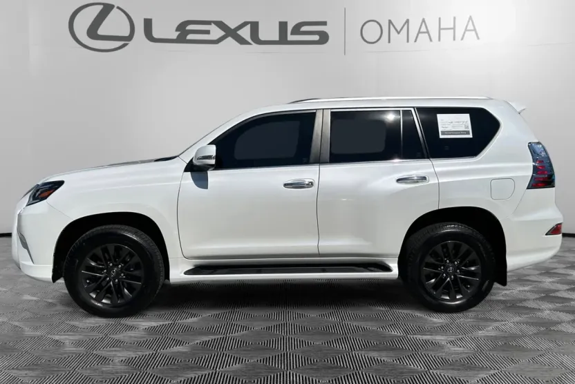 2020 Lexus GX 460 Premium photo 1