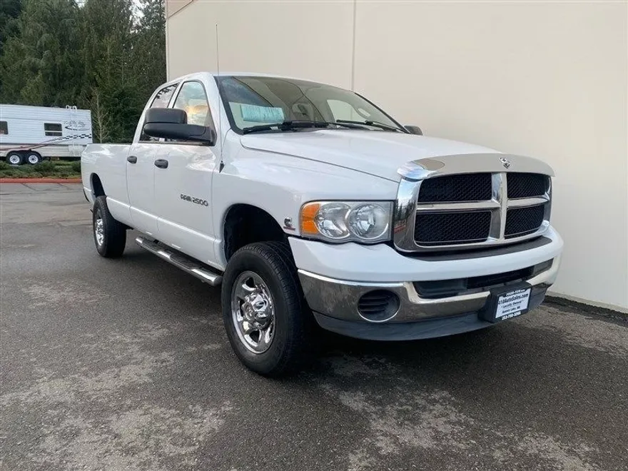 2005 Dodge Ram SLT photo 1