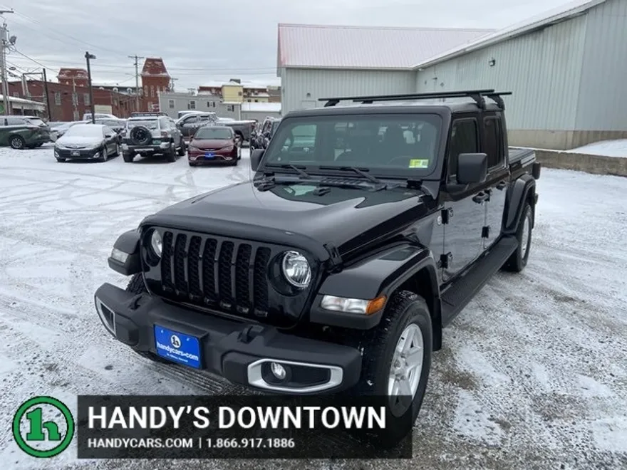2021 Jeep Gladiator Sport photo 1