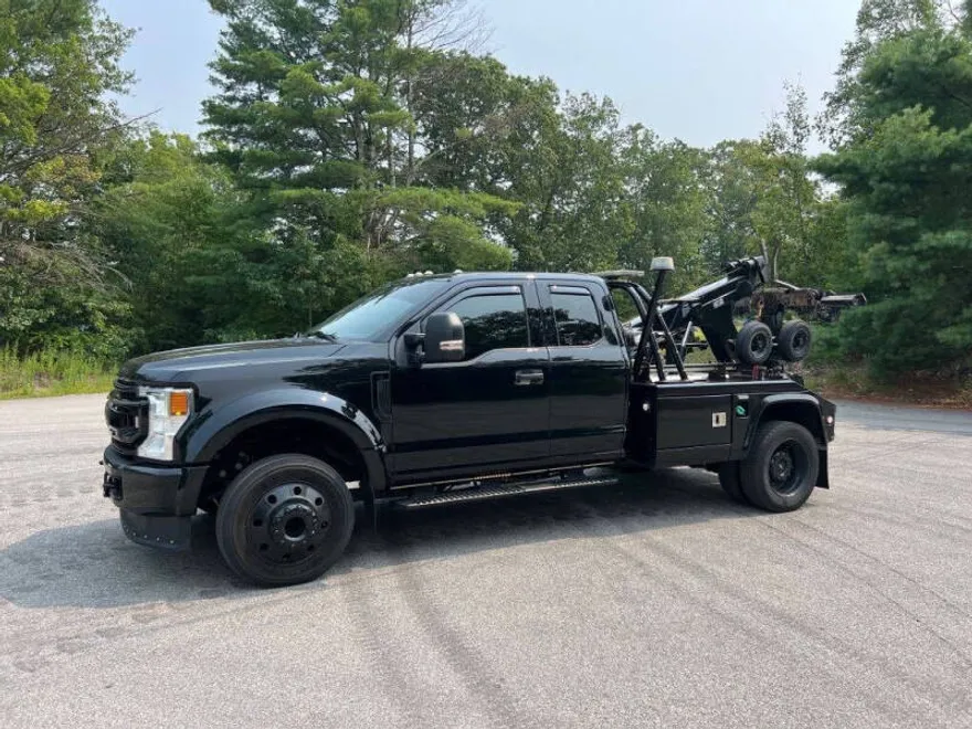 2020 Ford F-550 XLT photo 1