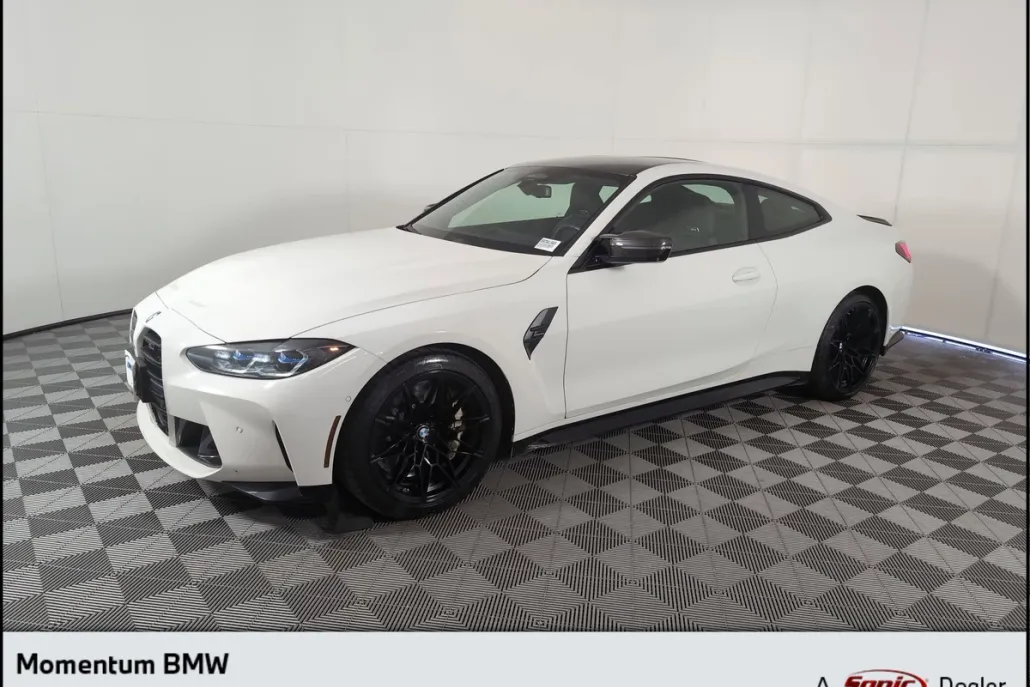 2024 Bmw M4 Coupe photo 1