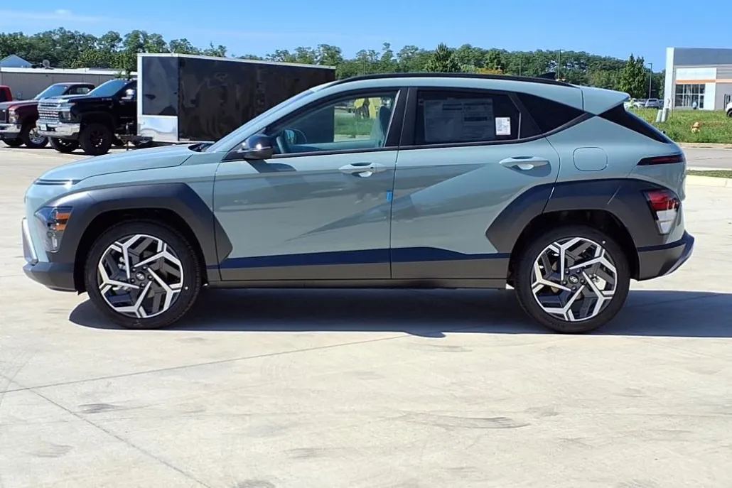 2026 Hyundai Kona SEL photo 1