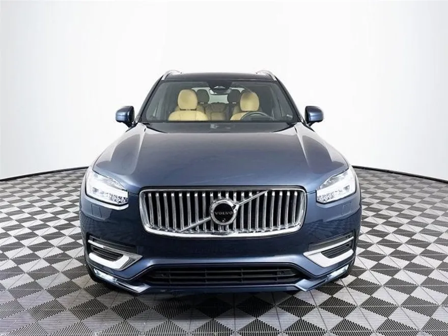 2024 Volvo XC90 Ultimate photo 1