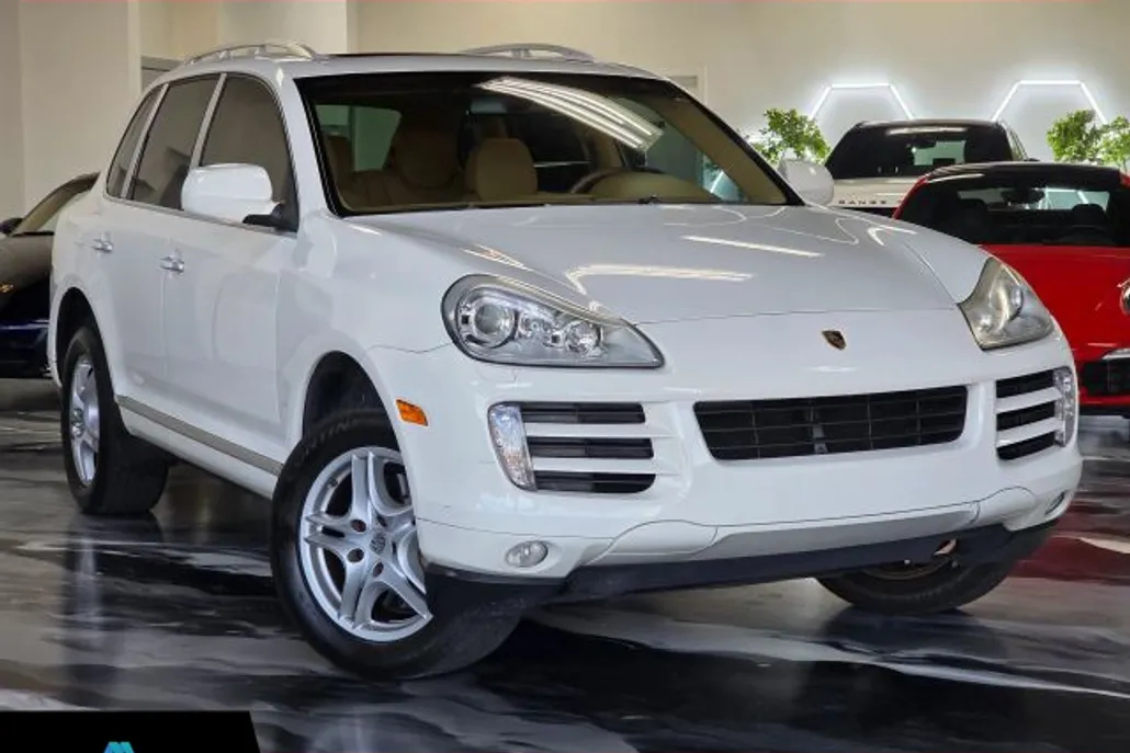 2009 Porsche Cayenne S photo 1