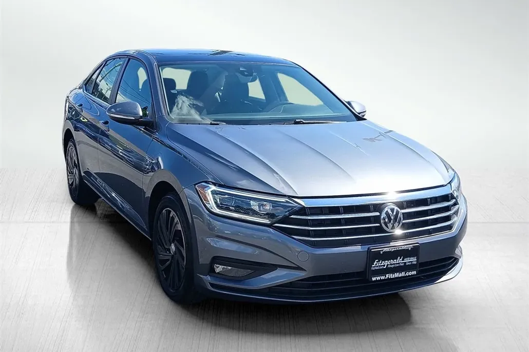 2019 Volkswagen Jetta SEL Premium photo 1