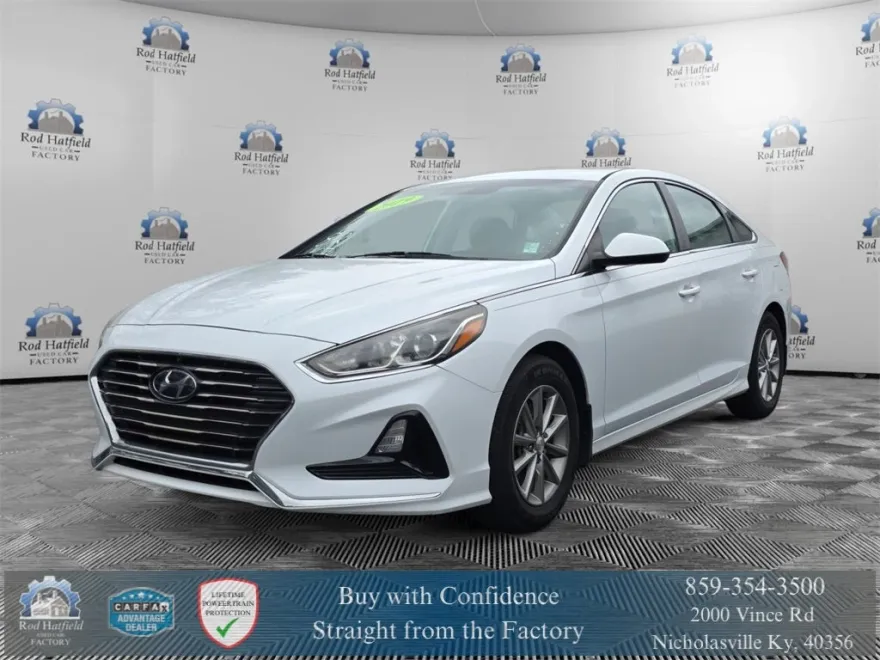 2019 Hyundai Sonata SE photo 1
