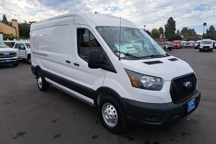 2025 Ford Transit photo 1