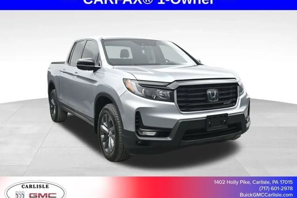 2021 Honda Ridgeline Sport photo 1