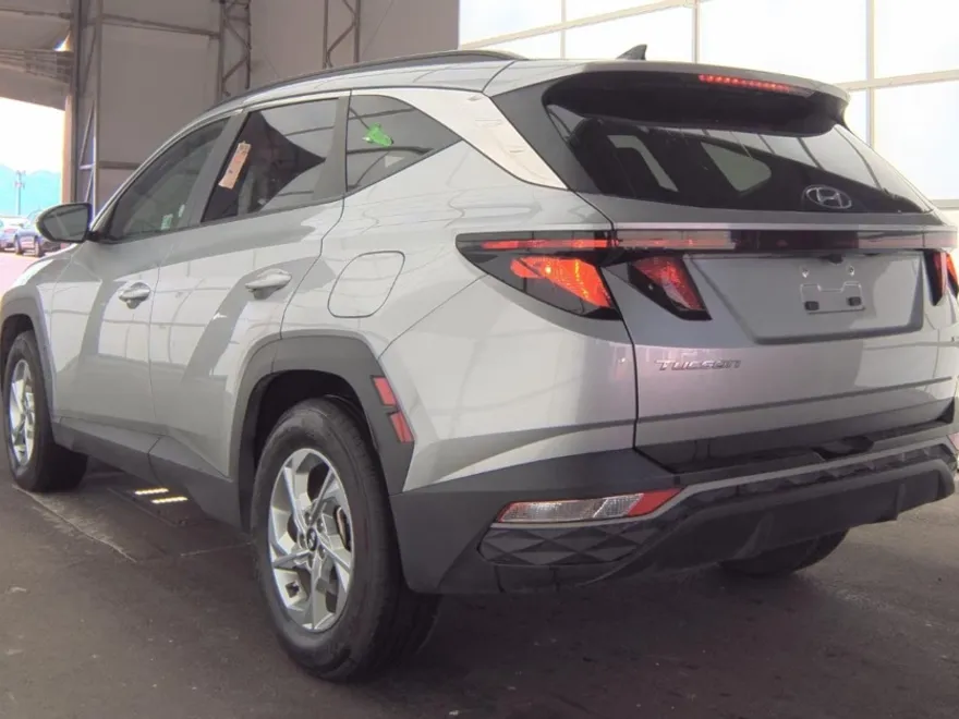 2024 Hyundai Tucson SEL photo 1