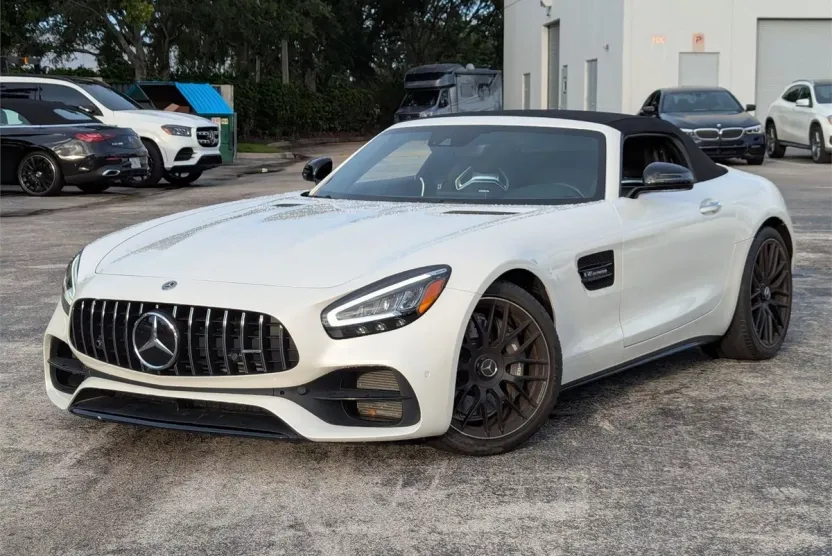 2020 Mercedes Benz AMG GT GT photo 1