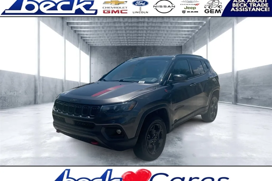 2023 Jeep Compass Trailhawk photo 1