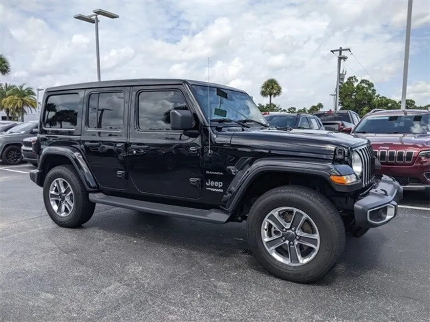 2021 Jeep Wrangler Unlimited Sahara photo 1