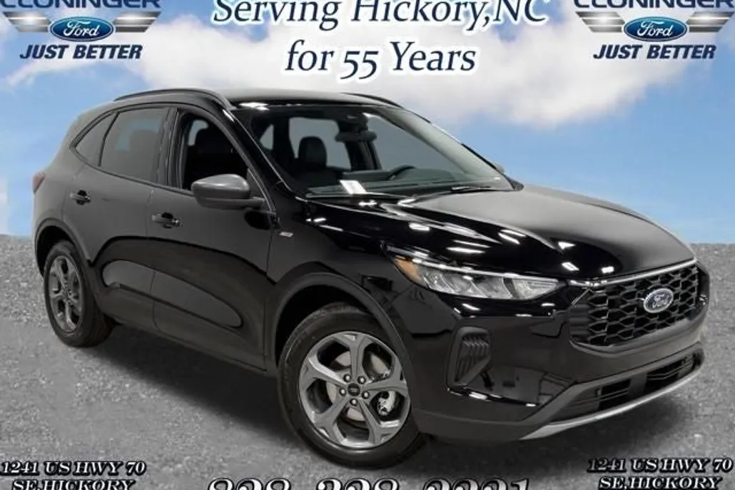 2026 Ford Escape ST-Line photo 1