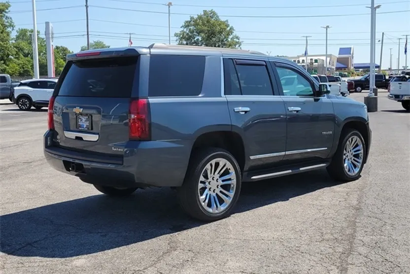 2020 Chevrolet Tahoe LS photo 1