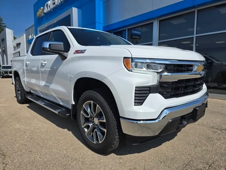 2025 Chevrolet Silverado 1500 LT photo 1