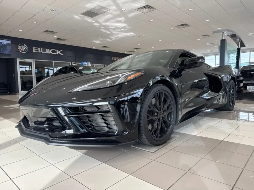 2024 Chevrolet Corvette Stingray Convertible 2LT photo 1