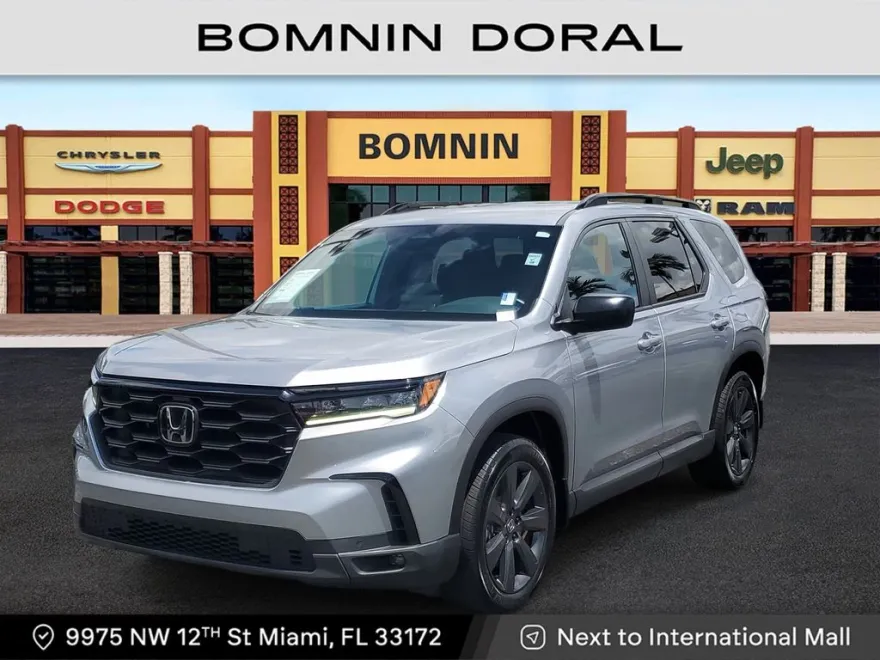 2023 Honda Pilot Sport photo 1