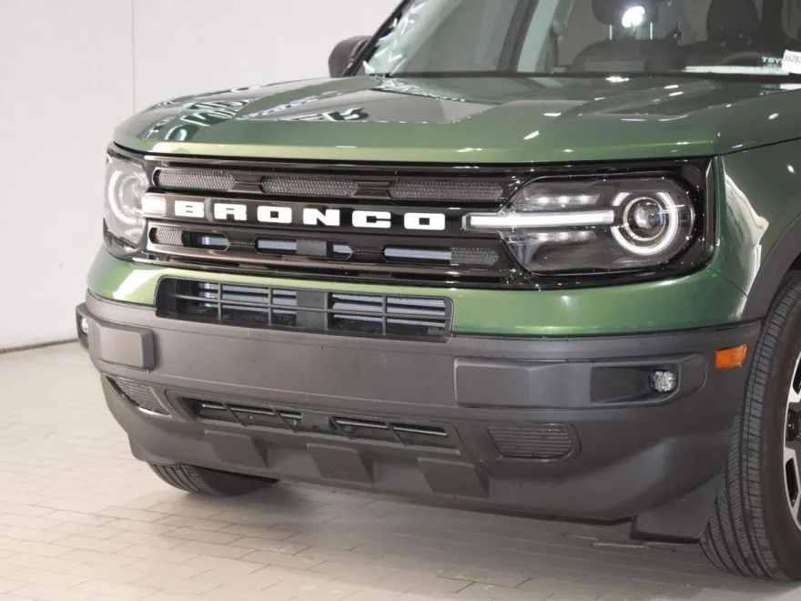 2024 Ford Bronco Sport Outer Banks photo 1