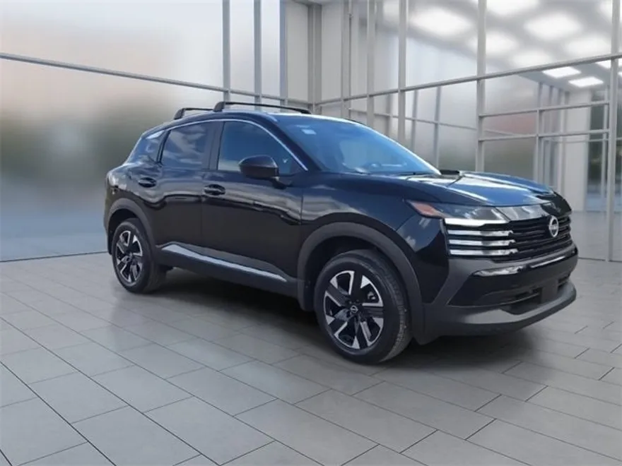 2026 Nissan Kicks SV photo 1