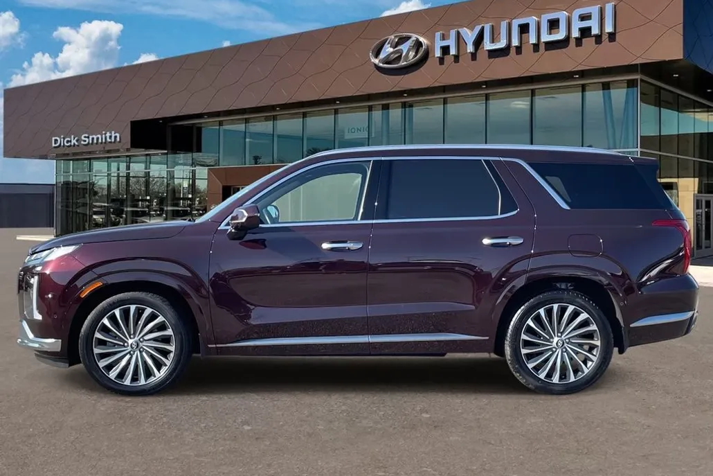 2023 Hyundai Palisade Calligraphy photo 1