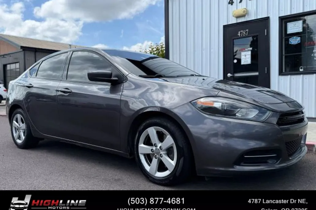 2015 Dodge Dart SXT photo 1
