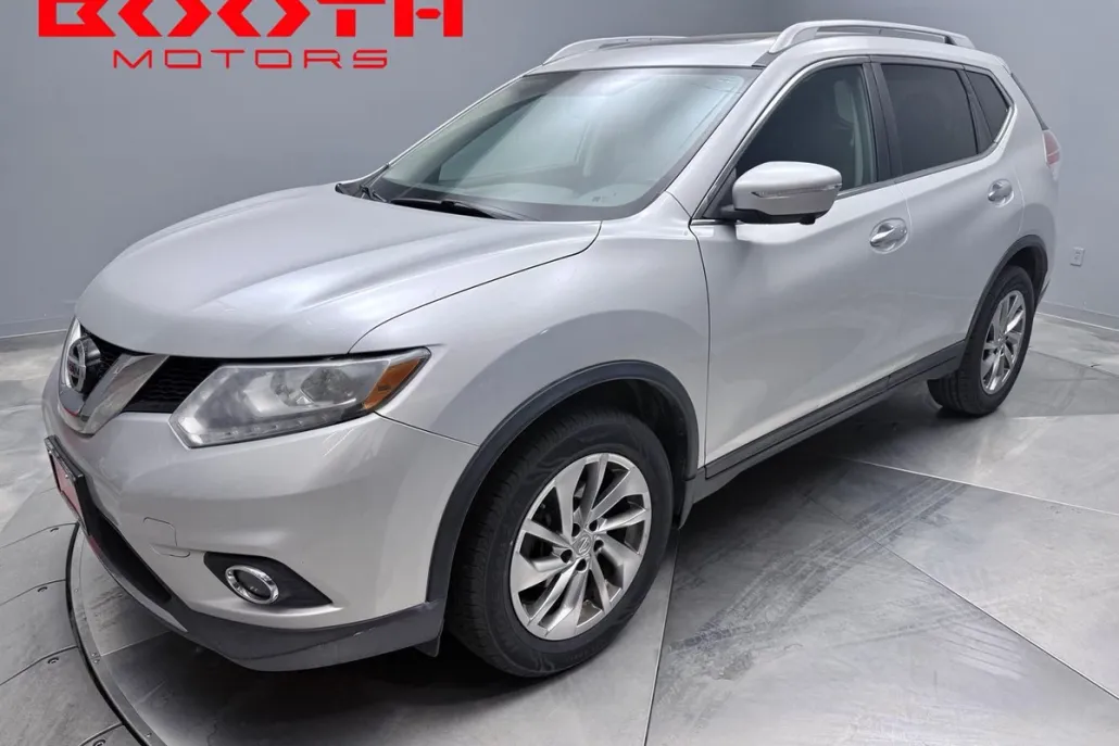 2015 Nissan Rogue SL photo 1