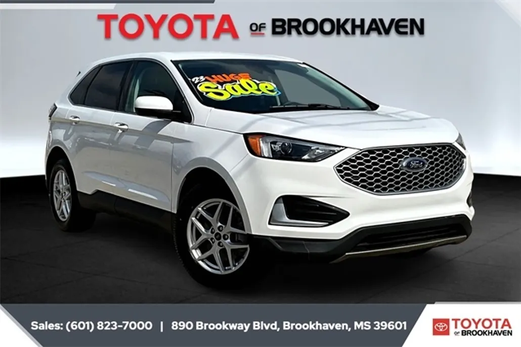2023 Ford Edge SEL photo 1