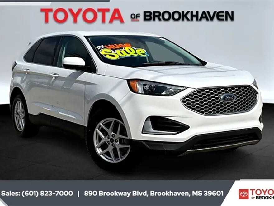 2023 Ford Edge SEL photo 1